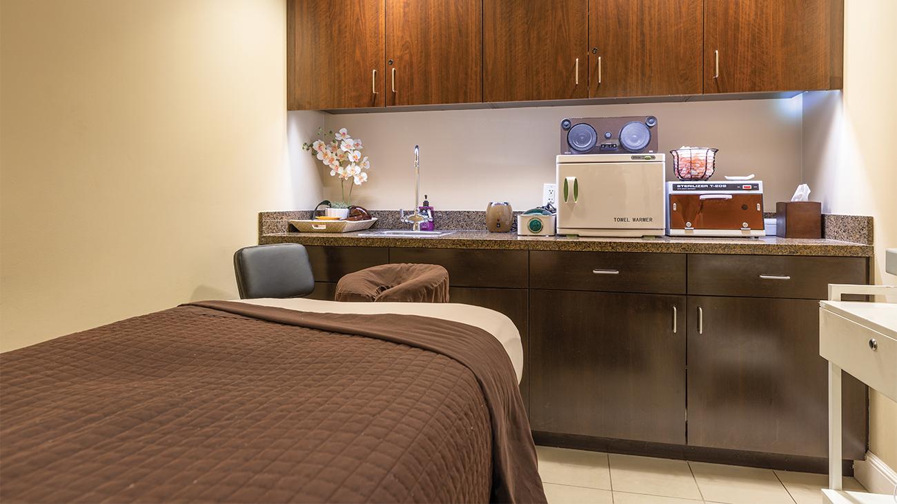 Spa by the Sea - Treatment Room